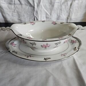 Noritake China Anita Pattern 5309 Gravy Boat with Attached Tray 7.5" Japan